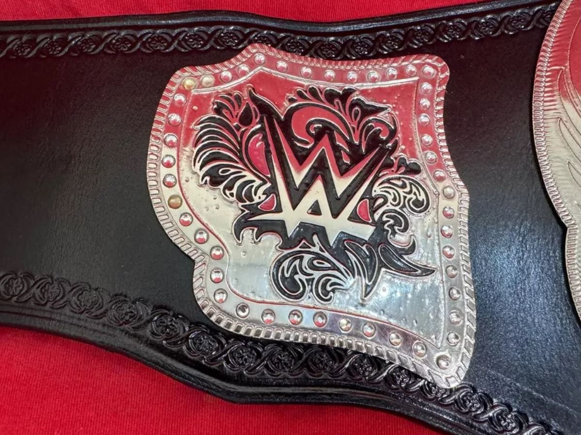 WWE Divas Championship Belt – Women’s Heavyweight Title Replica |