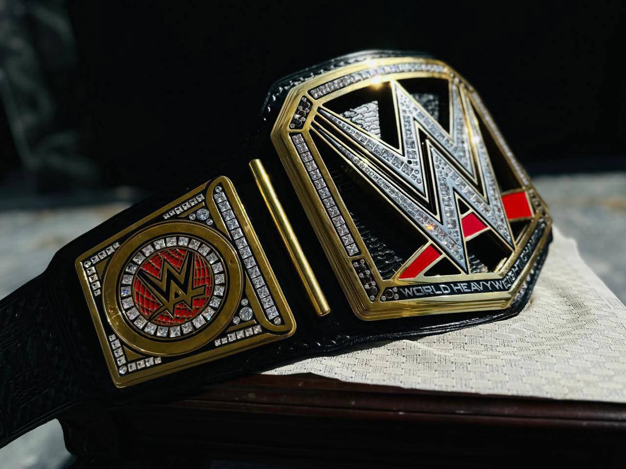 WWE World Hevyweight Replica Belt