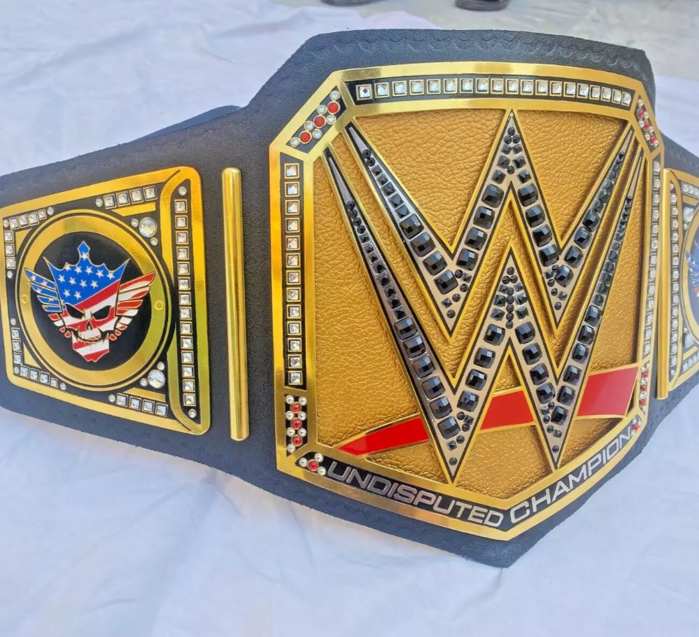 WWE Undisputed Championship Heavyweight Replica Belt – Classic Title for Collectors & Fans