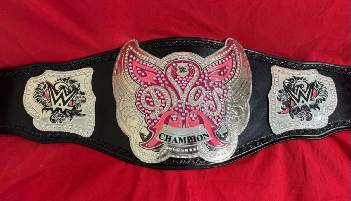 WWE Divas Championship Belt – Women’s Heavyweight Title Replica | Devil Belts
