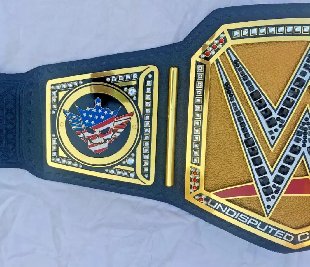 WWE Undisputed Championship Heavyweight Replica Belt – Classic Title for Collectors & Fans