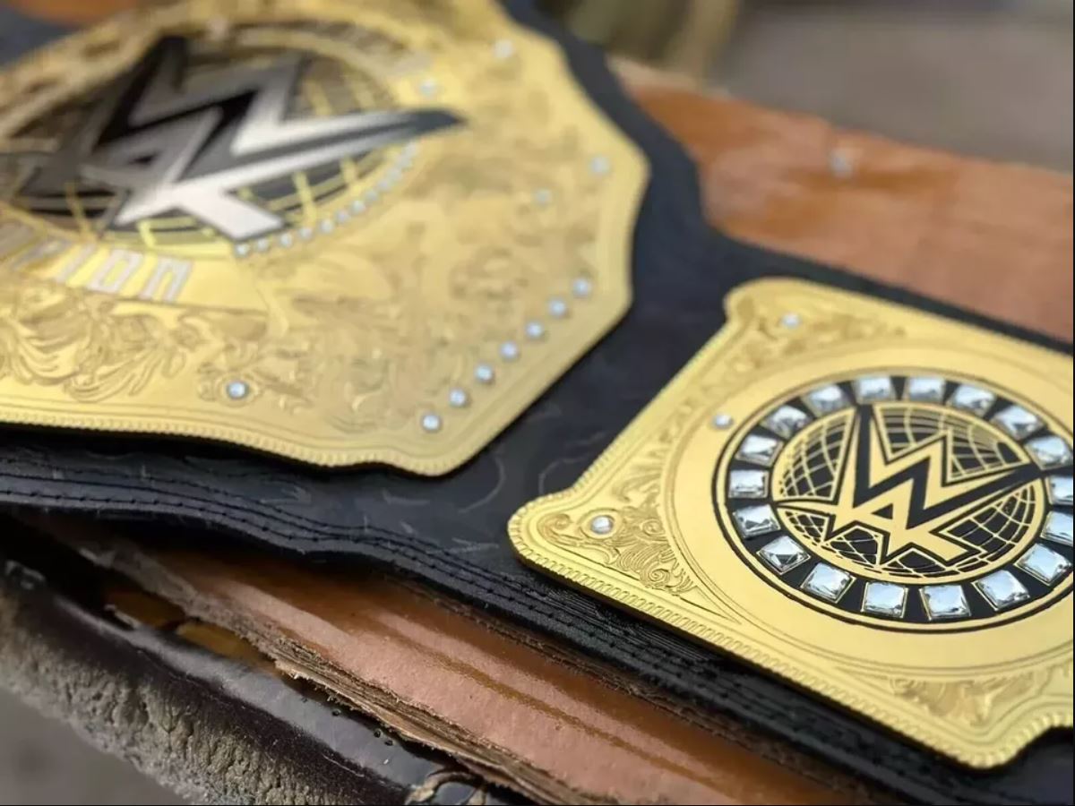 WWE World Heavyweight Championship Belt – Official-Style Replica by Devil Belts